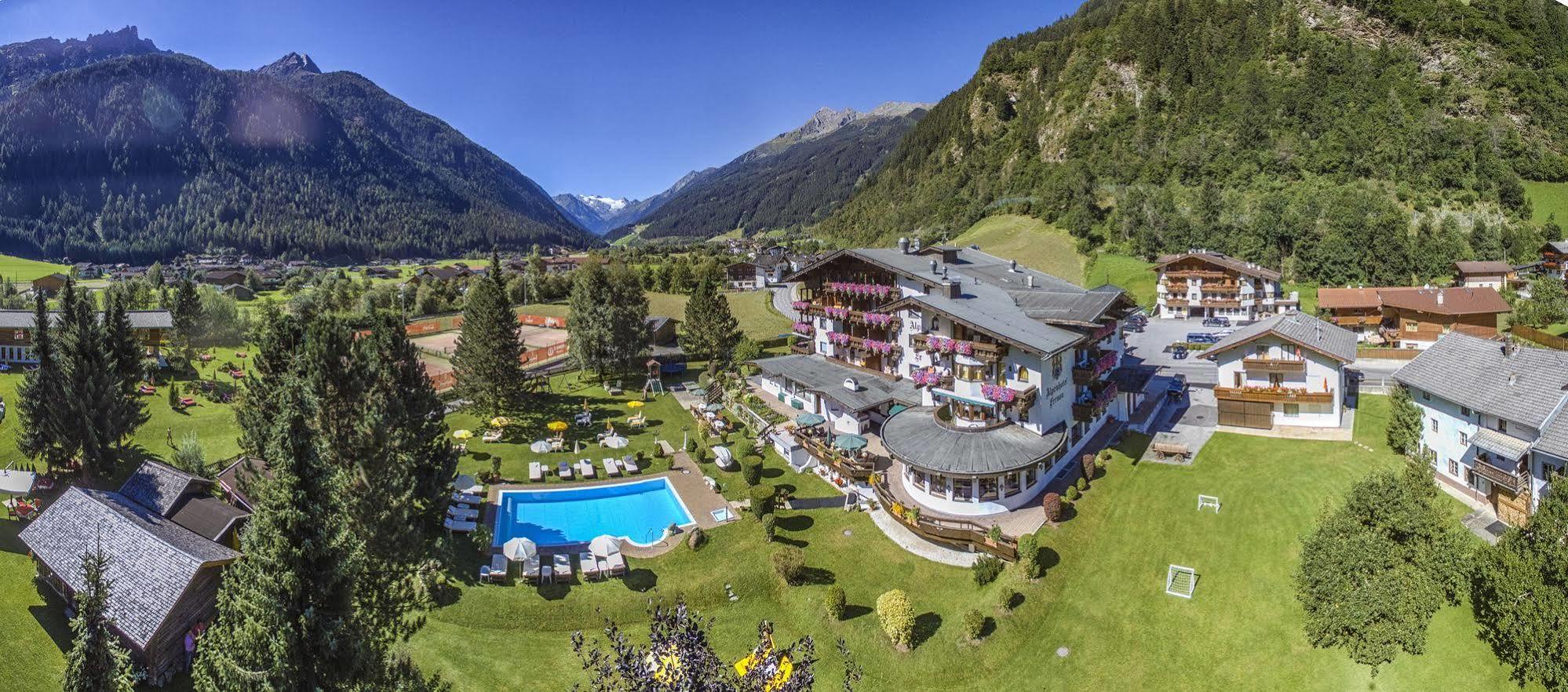 Alpenhotel Fernau Neustift im Stubaital Exterior photo